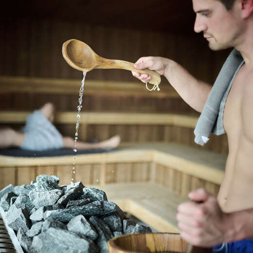 Aufguss in der Aquaria Gipfelsauna