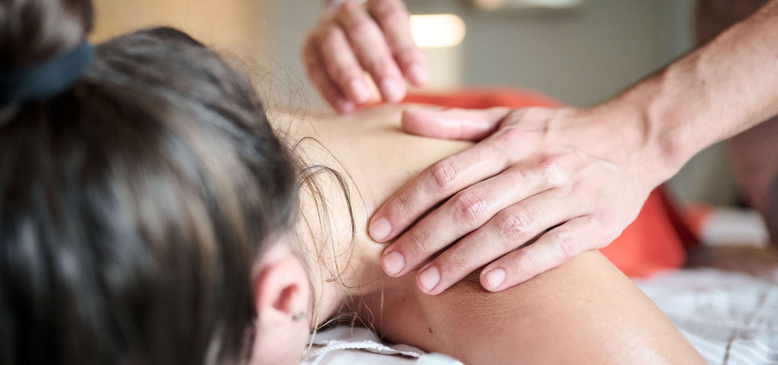 Massage im Aquaria Rückenmassage im Aquaria