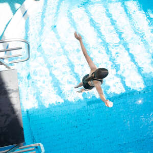 Sprungturm Sprung ins Wasser Aquaria Erlebnisbad Sprungturm Sprung ins Wasser Aquaria Erlebnisbad